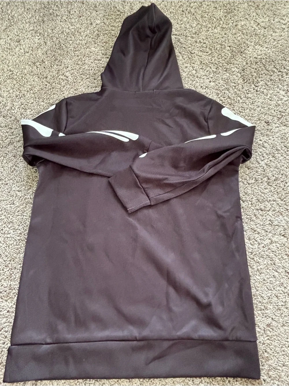 BesserBay Boys Skeleton Hoodie & Jogger Set + Glow Bag L 10 NWOT
